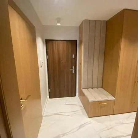 Eternity Luxury Dolny Lägenhet *