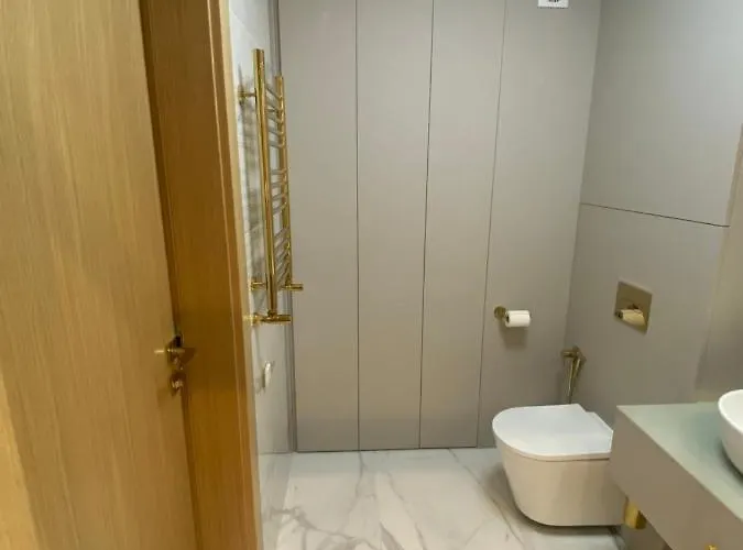 Eternity Luxury Dolny